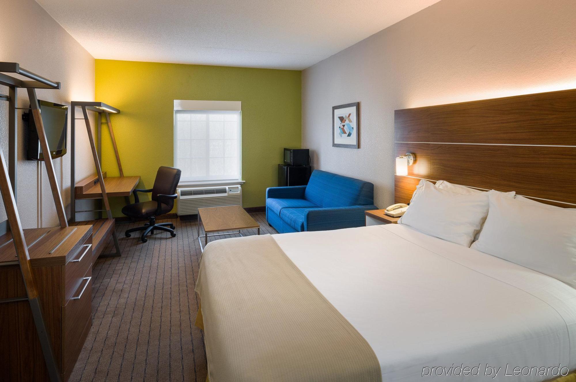 Holiday Inn Express Philadelphia Ne - Langhorne, An Ihg Hotel Bagian luar foto